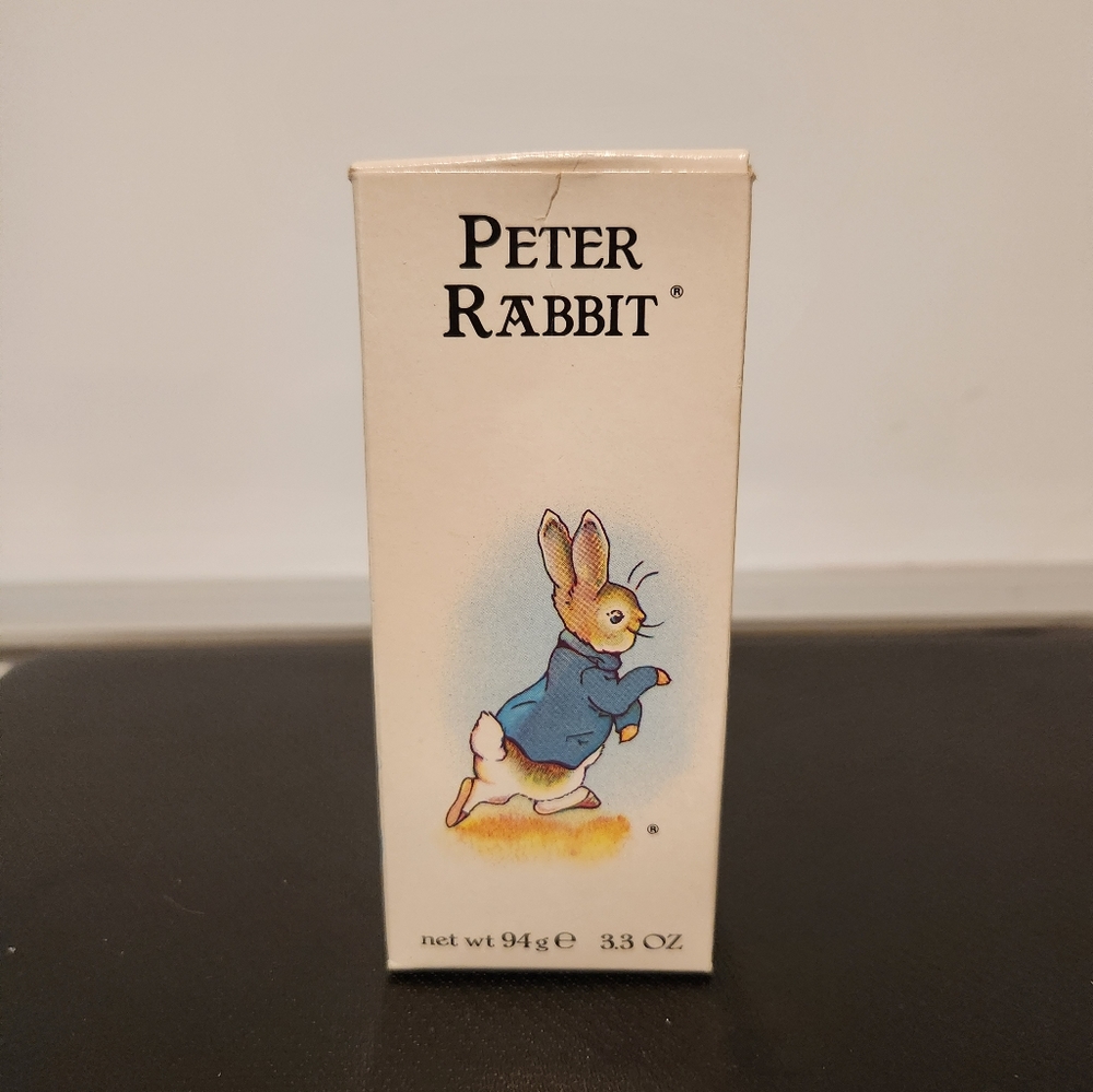 NIB Vintage Peter Rabbit Beatrix Potter bunny soap.